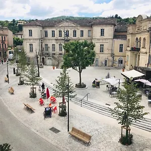 En Plein Centre Appartement